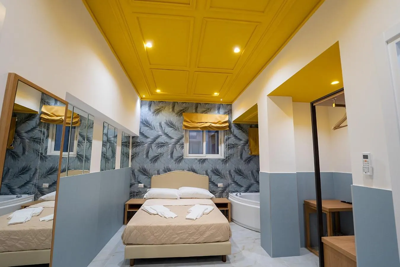 Guest house Medina Art & Lifestyle H., By Clapa Group Dislocated Hospitality Hotel Naples Italy